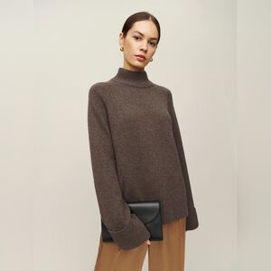 Reformation Garrett Cashmere Oversized Turtleneck in Hedgerow